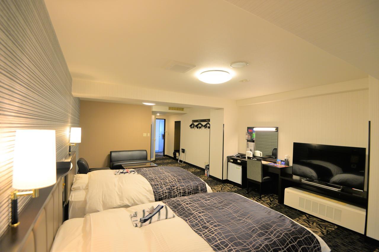 Apa Hotel Sagamihara Kobuchi Ekimae Buitenkant foto